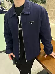 Correct Version of Autum Triangle Logo Distressed Denim Jacket, Fashionable and High-End Loose Version Zipper Jacket, Same Style for Men and Women