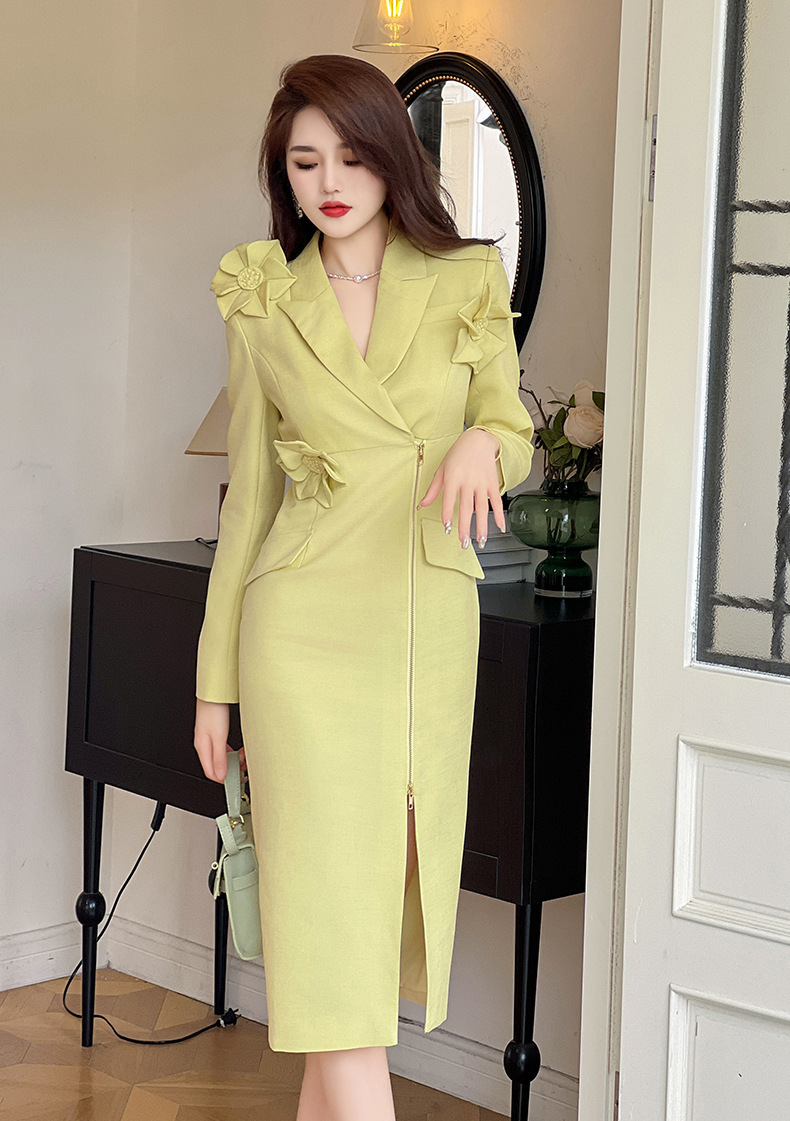 Đầm dạ hội nữ dài tay thiết kế hoa nổi 3D khóa kéo xẻ tà — Màu vàng sáng
