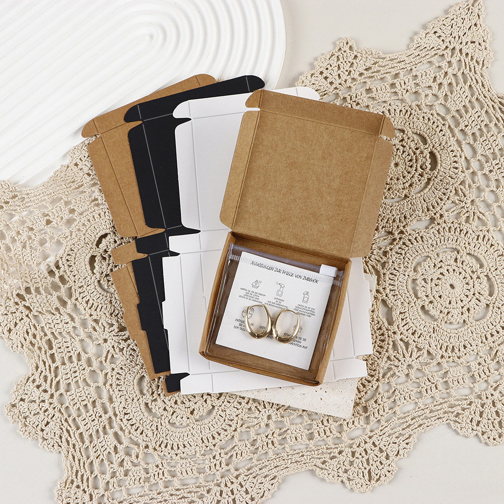 Cross-border explosions kraft paper black aircraft box jewelry paper packaging box white necklace earrings box in stock wholesale
