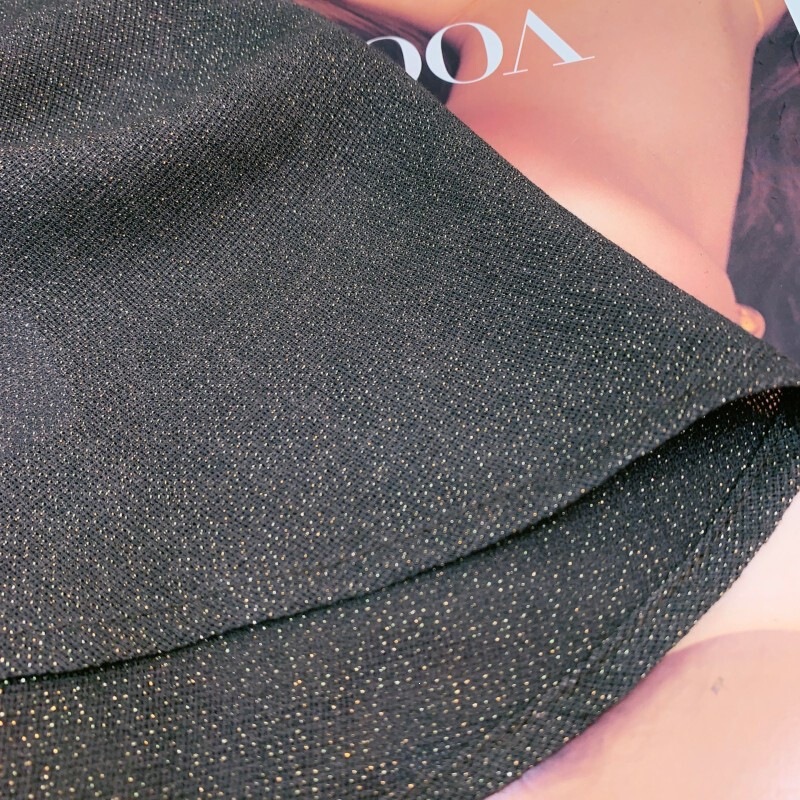 Set áo hai dây ren cổ áo và chân váy maxi mùa hè phong cách nhẹ nhàng — Áo ba lỗ màu xanh cát, Chân váy màu xanh cát