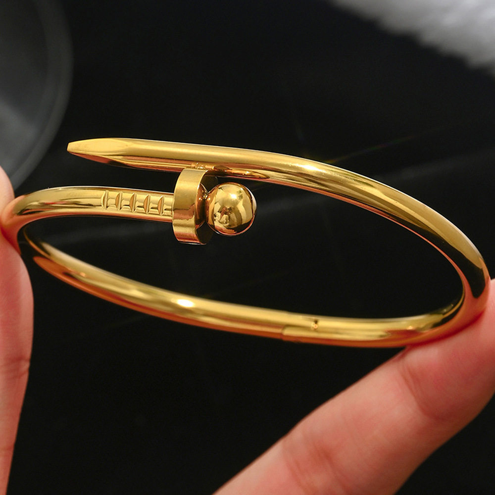 欧美热卖时尚不锈钢金色手镯不易褪色18K不锈钢首饰gold bangles