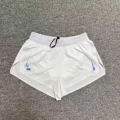 White three-quarter pants (blue hooks on both sides)