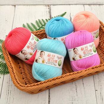 Four strands of acrylic baby thread 50g group 4 strands of thick silk egg white velvet hand-woven hook knitting thread wholesale wool group