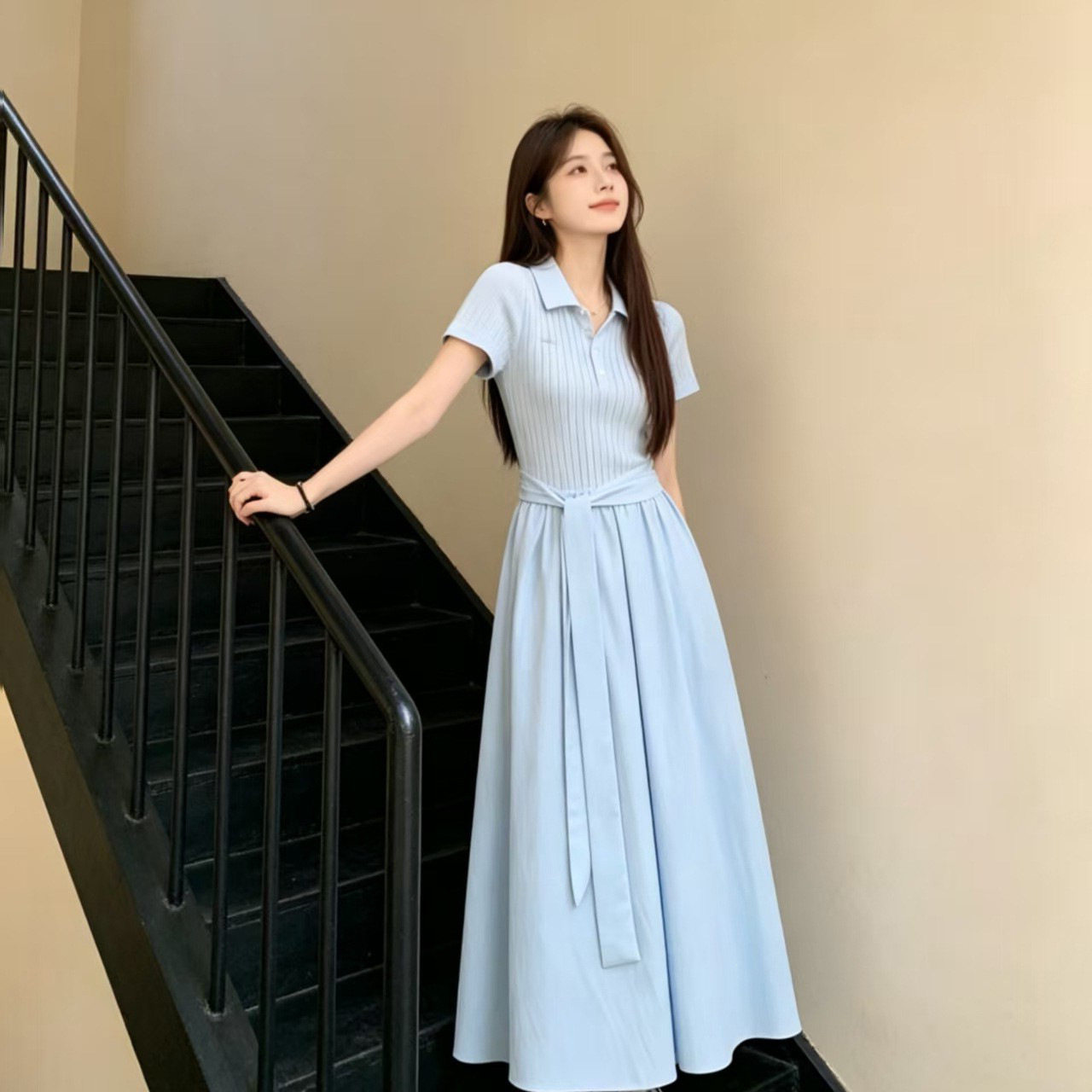 法式蓝色polo领连衣裙子女夏季2026新款小个子巨好看气质收腰长裙
