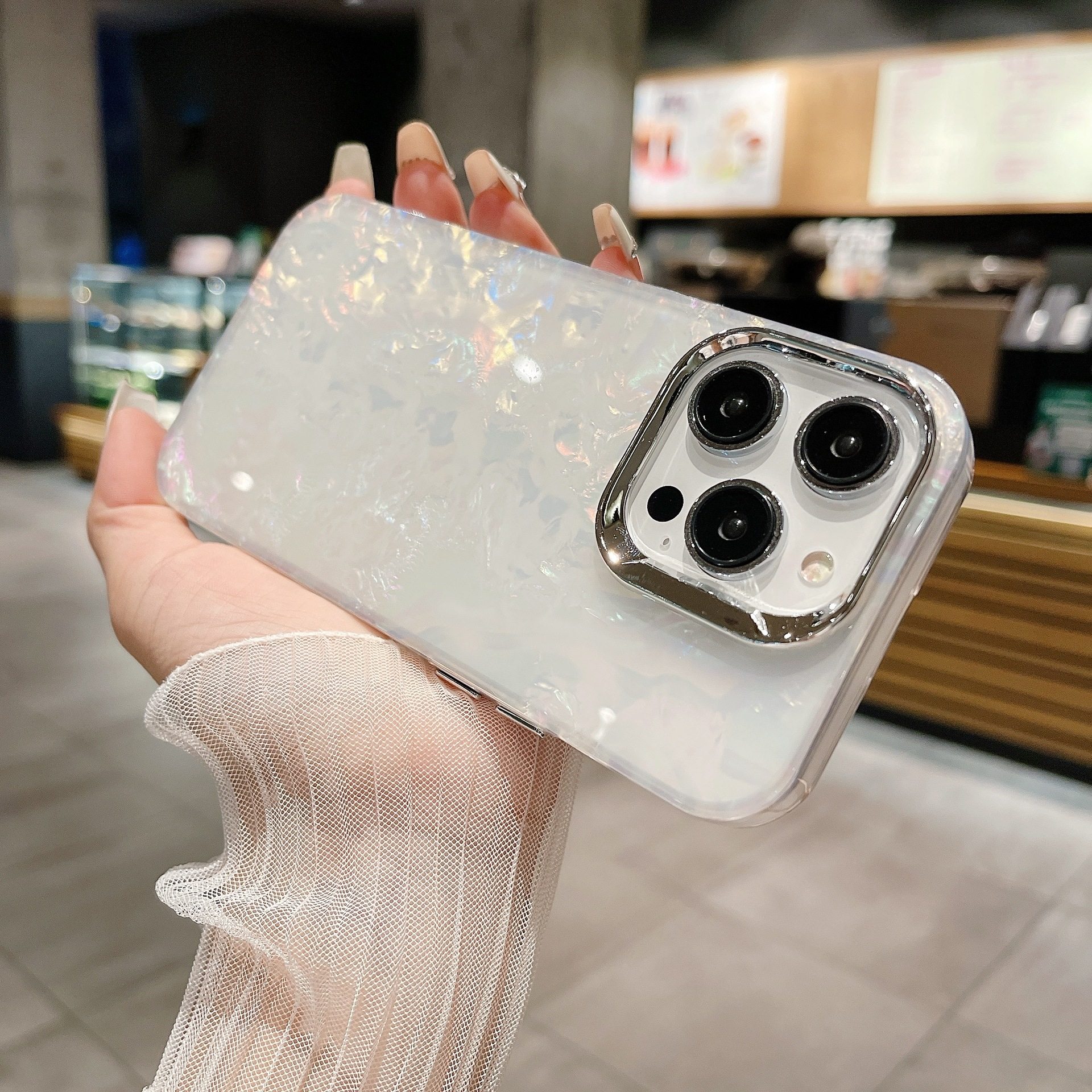 Casual Shell Pattern Suitable for Apple 16/14Pro Mobile Phone Case Iphone13/16Promax New Model Female 17Pro