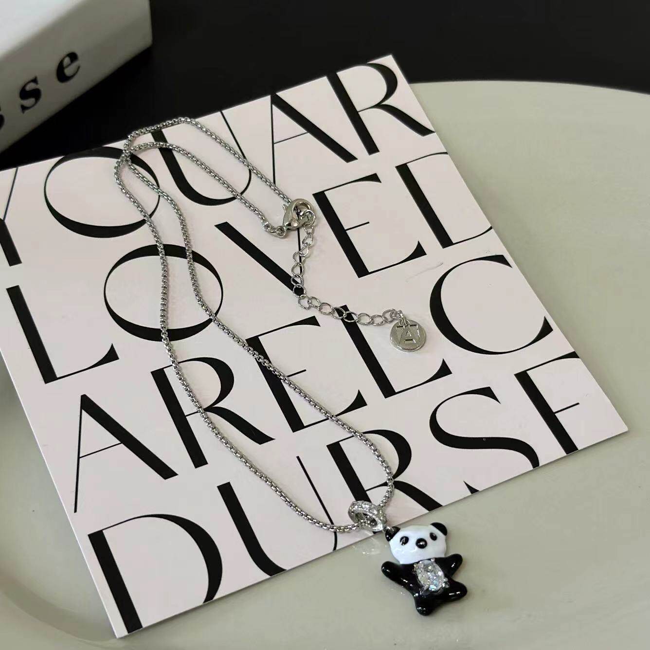 Cメタルチェーンネックレス