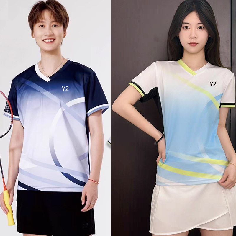เสื้อผ้าแบดมินตันรุ่นใหม่ เสื้อคู่รักแห้งเร็วสำหรับชายและหญิง เสื้อผ้าวอลเลย์บอล เสื้อผ้าฝึกซ้อมเทนนิสสำหรับเด็กและนักเรียน 23075