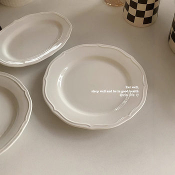Ins Style Vintage Embossed Line Lace Plate Pure White Ceramic Plate French Style Embossed Side Western Food Plate Dessert Breakfast Plate