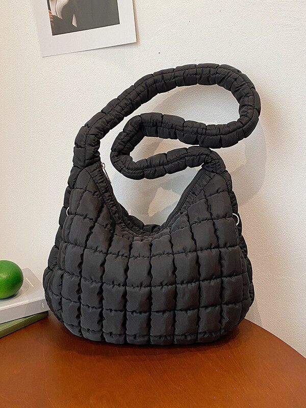 Cross-border wholesale pleated cloud bag women's bag fashion shoulder slung double side pull large capacity down cotton-padded jacket tote bag