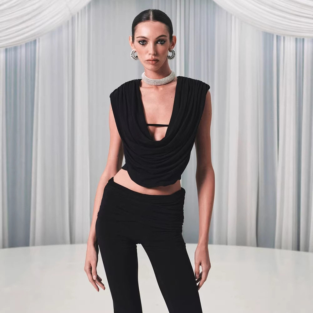 Sleeveless Ruffled Top High Waist Flare Pants Chic Fashion Set for Runway Events Wholesale Available