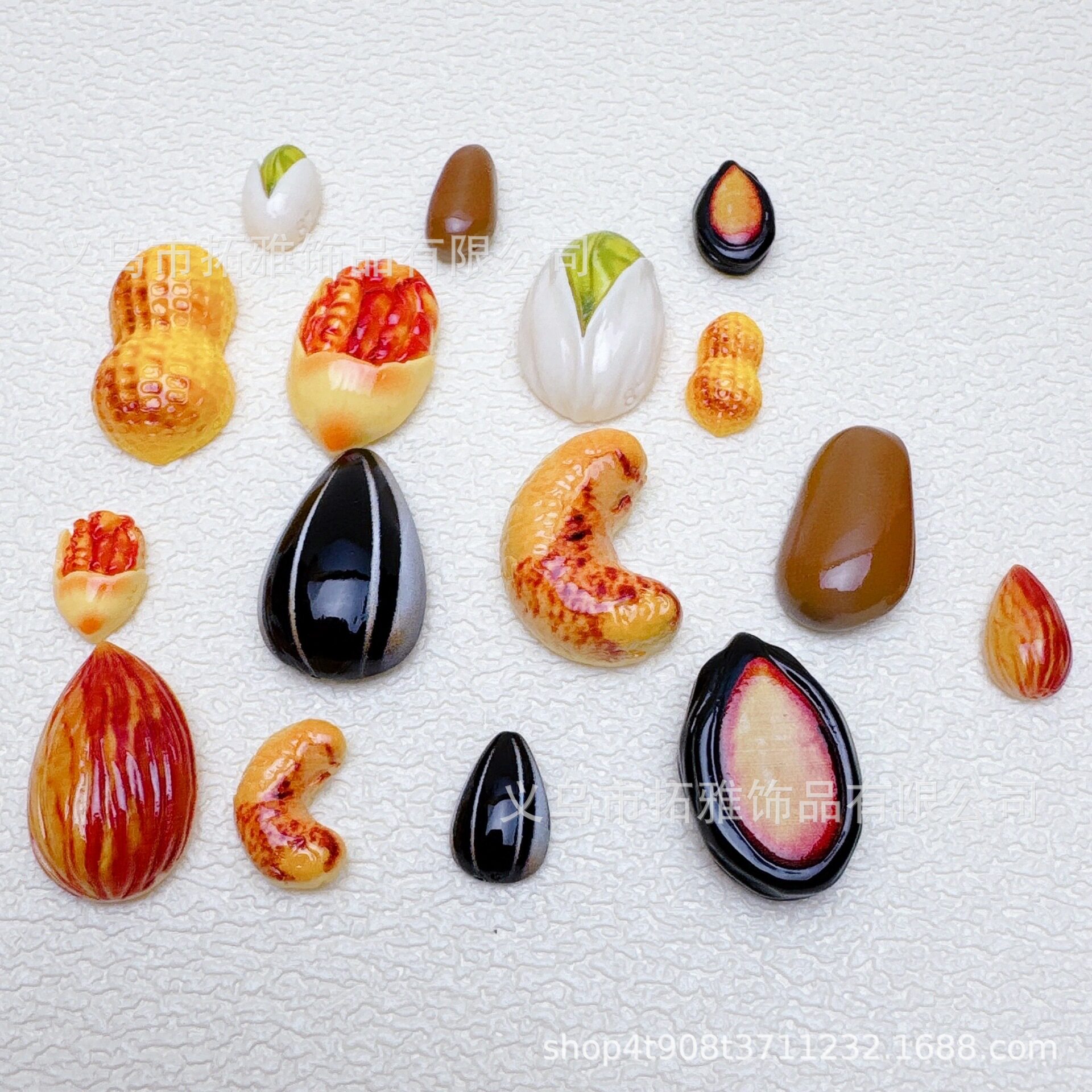 Imitation nut food play creative handmade diy cream resin accessories hole shoes buckle jewelry material wholesale