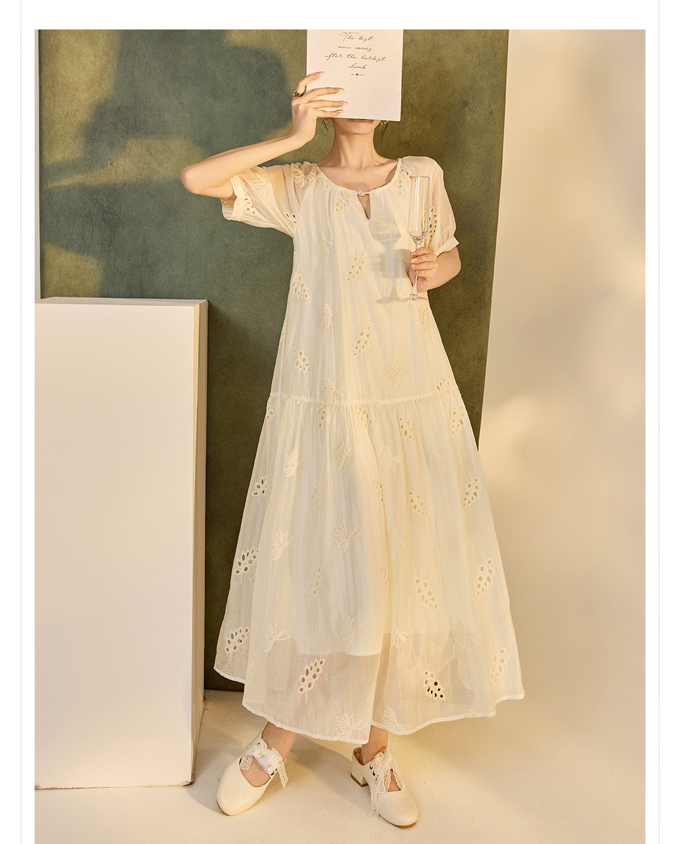 Đầm nữ dáng suông cổ tròn tay ngắn chất tencel mềm mại — Màu mơ sữa (cấp trong ngày), Màu mơ sữa (giao hàng trong 7 ngày)