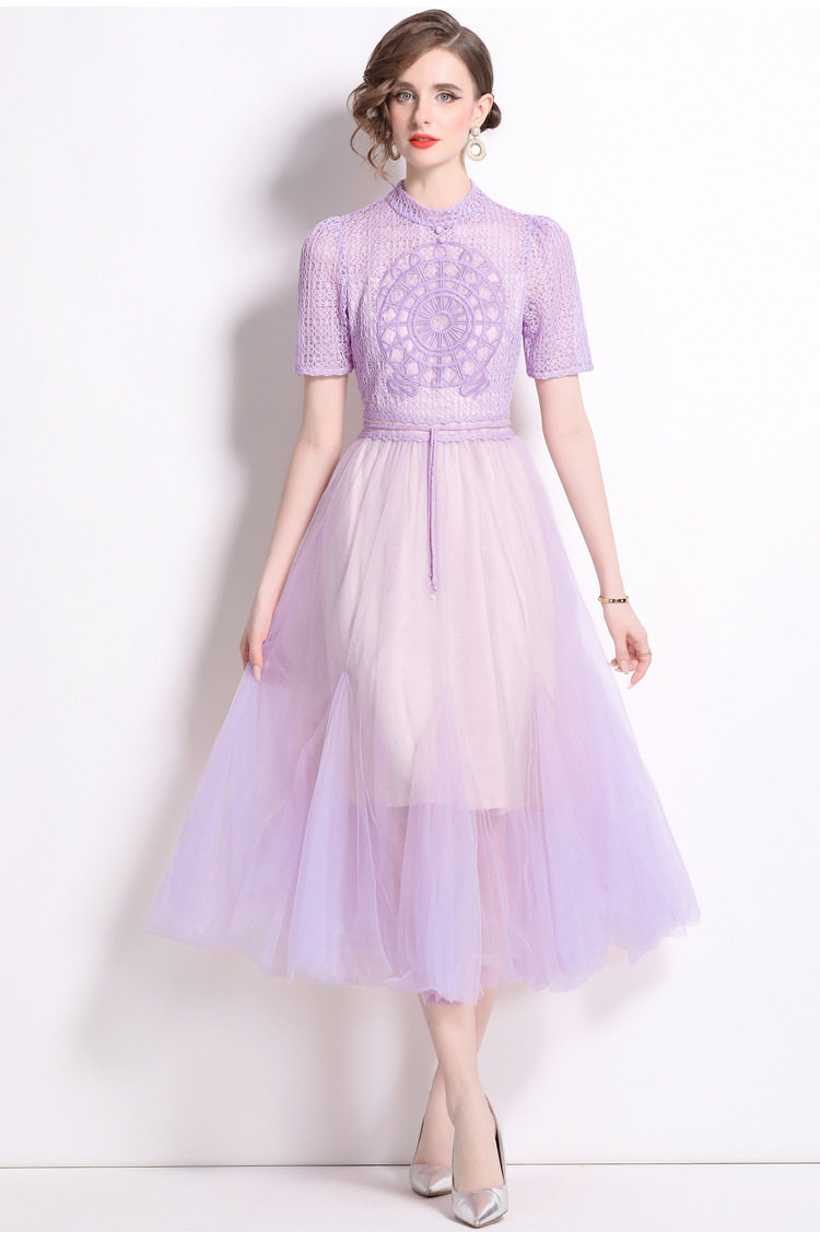 French Vintage Court Style Dress Heavy Embroidery Hollow Lace Round Neck Waist Defining Tulle Skirt Elegant
