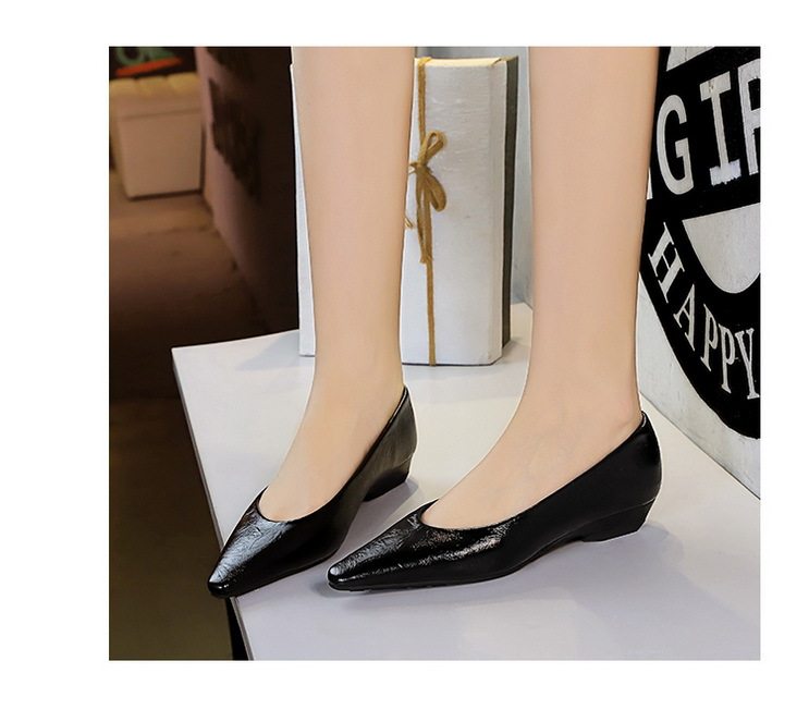 Giày Búp Bê Nữ Mũi Nhọn Da Bóng Chiều Cao Đế Khoảng 3cm Màu Đen, Nâu, Đỏ, Trắng chi tiết 20