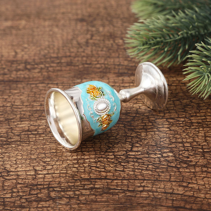 Fashionable Small Wine Glass, Creative European Metal Household White Wine Glass, Retro Exquisite Wine Set, Drinking Glass