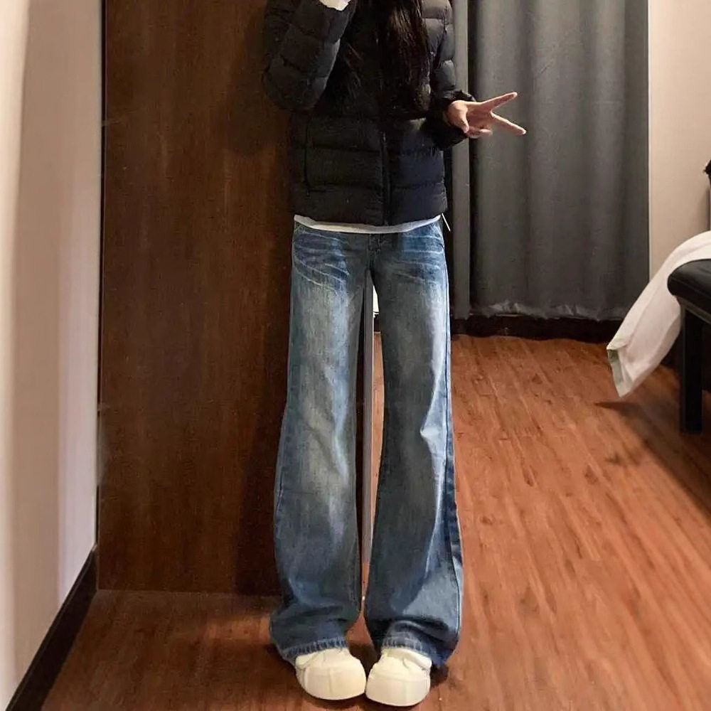 Womens Loose Fit Wide Leg Denim Jeans Washed Finish Straight Cut Comfortable Fabric Spring Summer Casual Wear