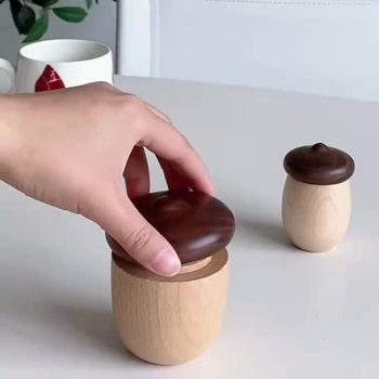 Wooden Acorn Toothpick Holder Creative Walnut Nordic Cotton Swab Container Japanese Nut Toothpick Box Hazelnut Solid Wood