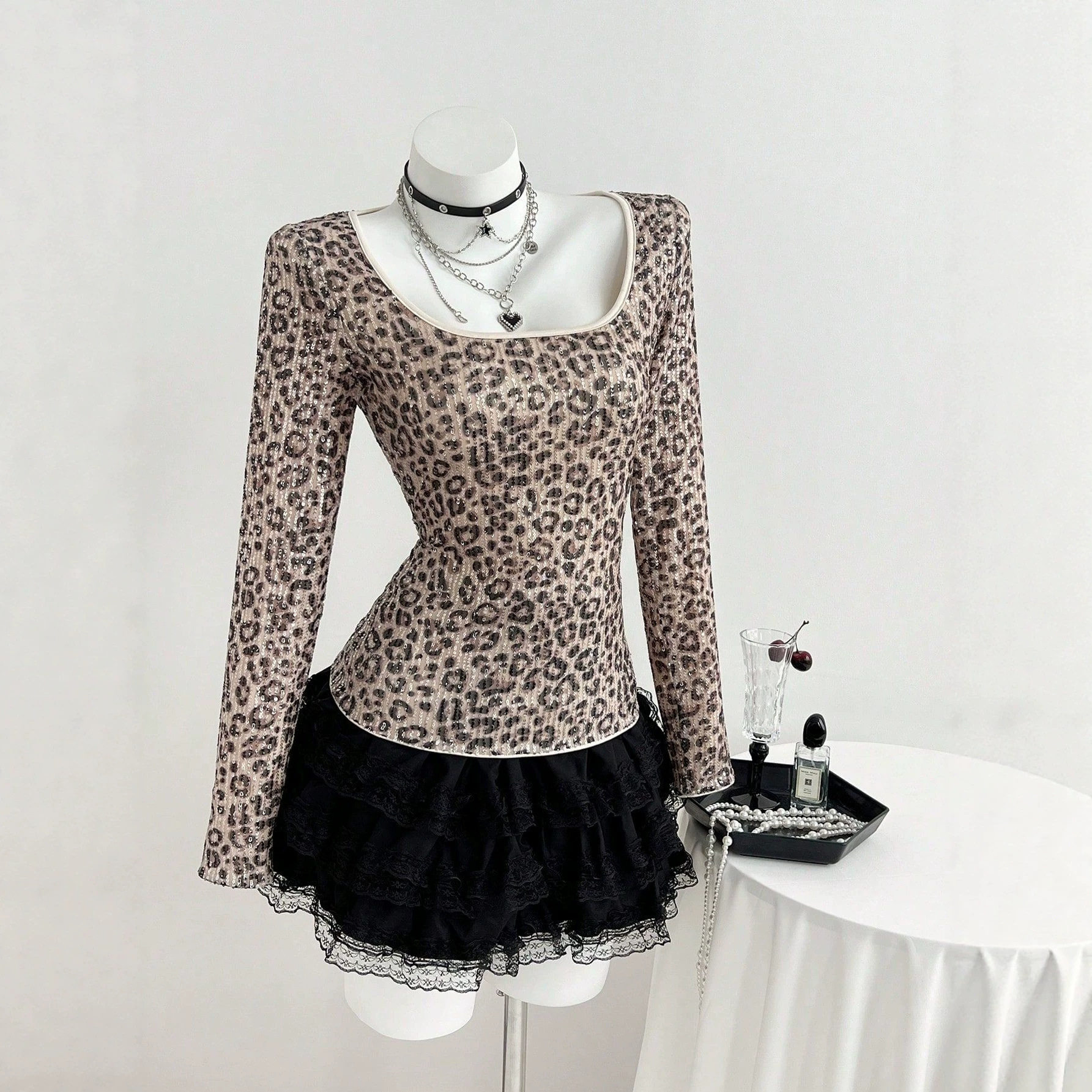 Leopard Print Long Sleeve T Shirt Slim Fit Square Neck Trendy Design Casual Wear for Women Ready to Ship