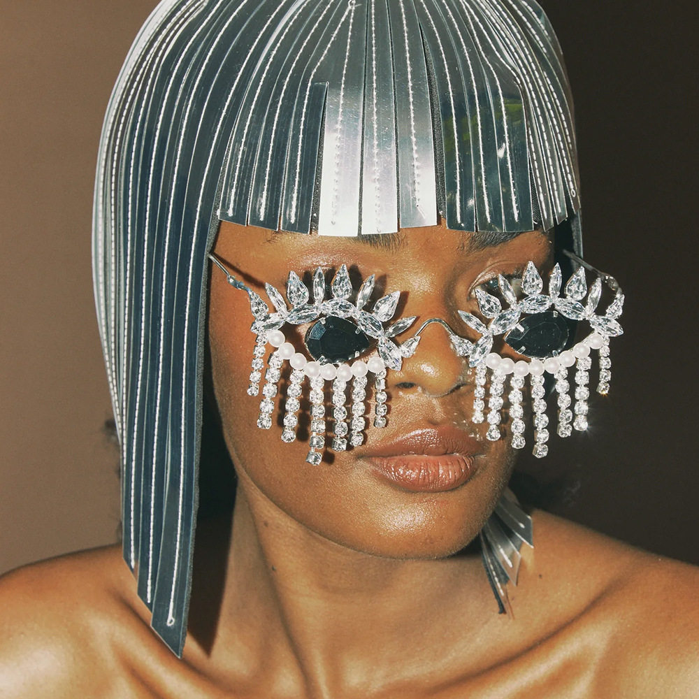 European and American black evil eye tassel glasses frame rhinestone sunglasses fashion lens-free novel street shooting accessories