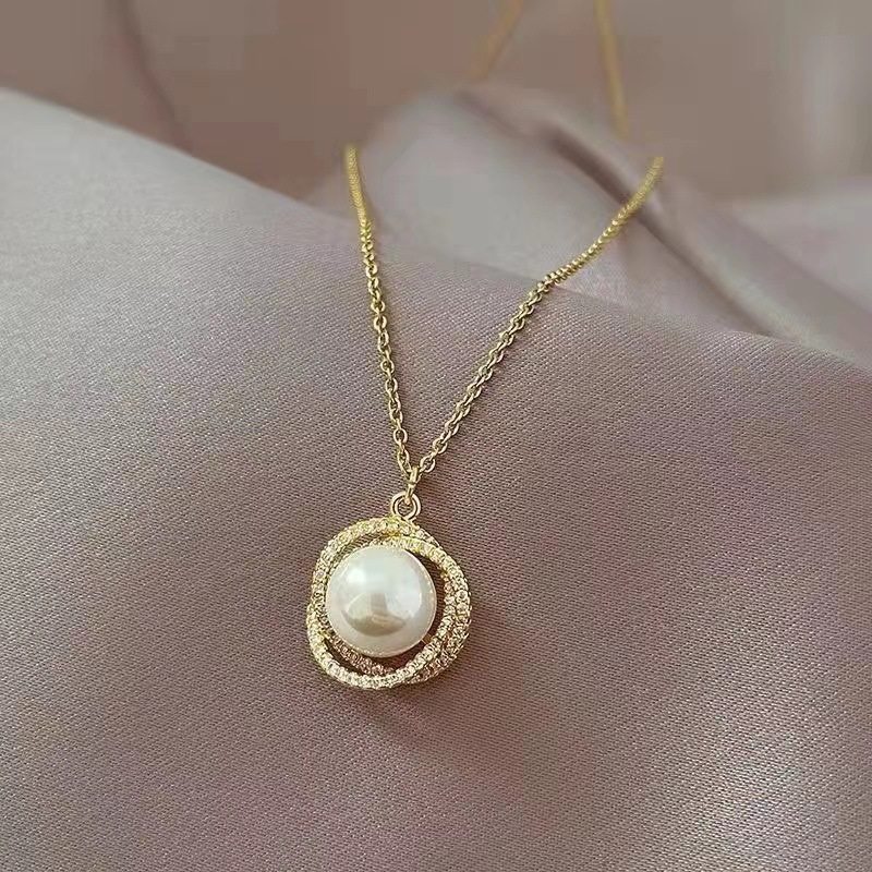 Diamond Cut Out Geometric Pearl Necklace Japanese and Korean Ins Style Fashion Stylish Retro Imitation Baroque Clavicle Chain for Women