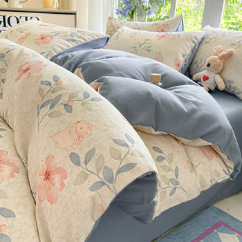 Thickened Brushed Bed Four-Piece Set, Autumn and Winter Printed Quilt Cover, Small Fresh Bed Bed Sheets, Three-Piece Fitted Bed Sheets Set, Nantong Bedding