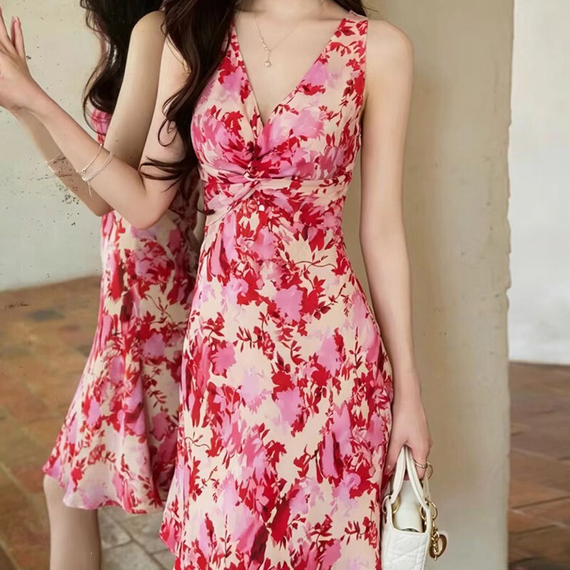 Đầm hai dây họa tiết hoa cổ chữ V thắt eo dáng đuôi cá — Phiên bản 100 người - chất lượng cao