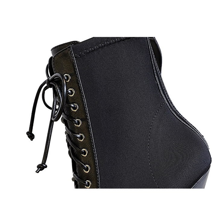 Boot nữ cổ thấp mũi nhọn gót cao phối dây buộc chéo, khóa kéo sau — Màu đen
