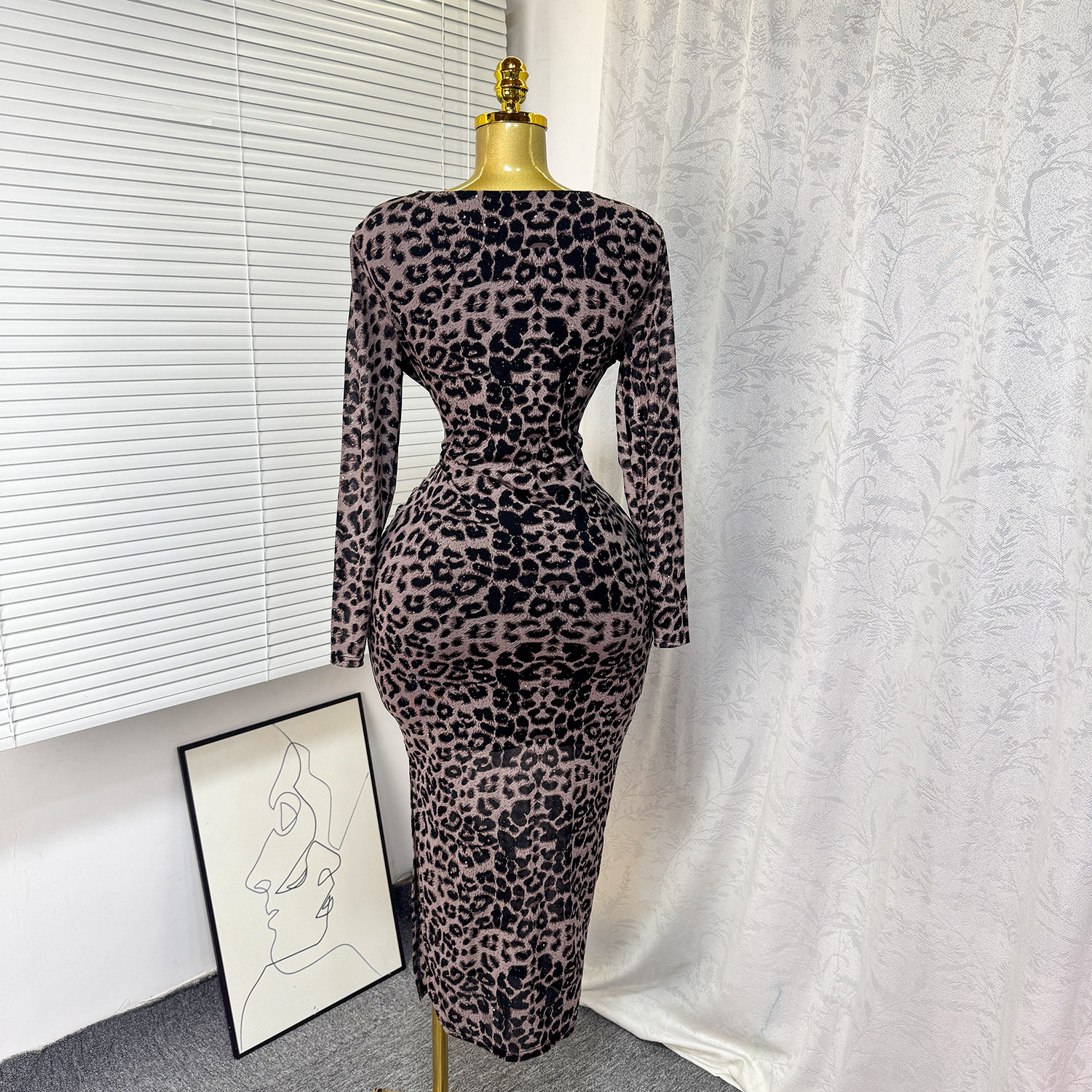 Elegant Leopard Print Bodycon Maxi Dress Cross V Neck Rhinestone Detail High Slit Perfect for Parties and Events