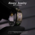 Planet Gold Black