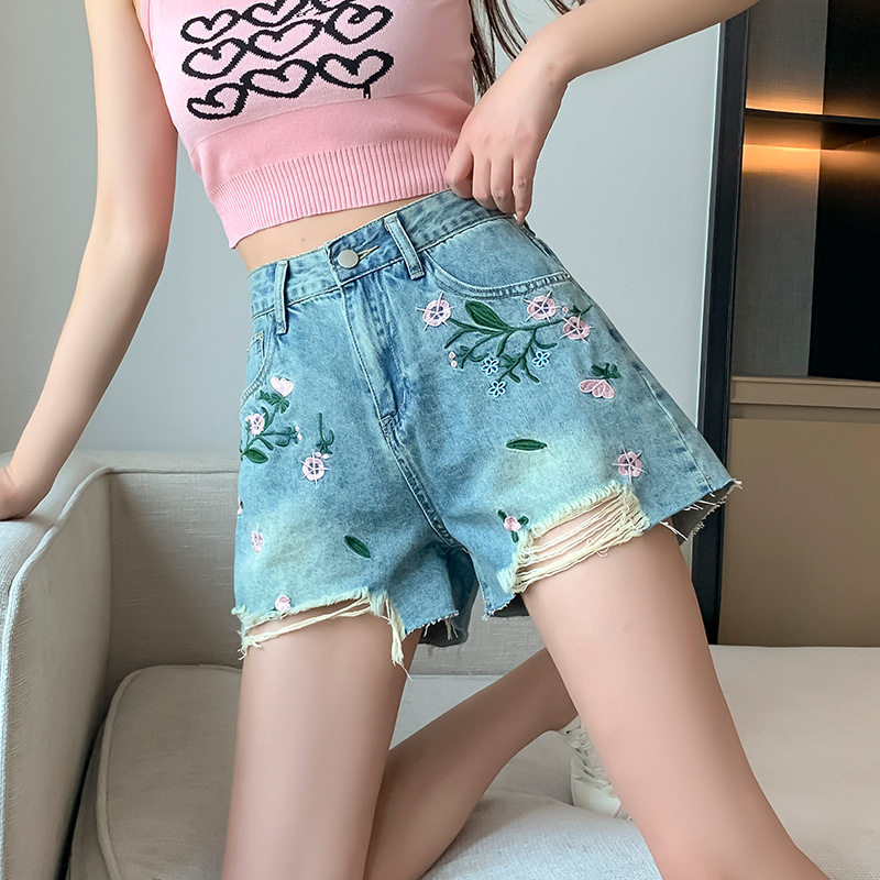 Embroidered Floral Wide Leg Denim Shorts Fashionable Slimming Casual Distressed Summer Style Wholesale Available