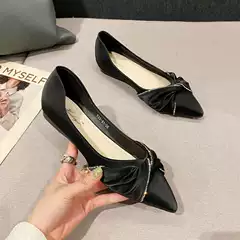 Pointed flat shoes women's 2024 new milk shoes fashion ladle shoes soft bottom beanshoes bow shoes 833