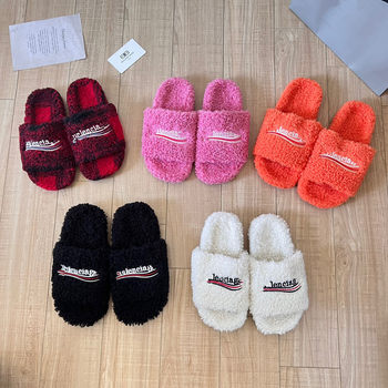 2025 Autumn and Winter One-Line Flats Slippers Outdoor Candy Color Large Size Embroidered Letters High-End Furry Slippers for Women