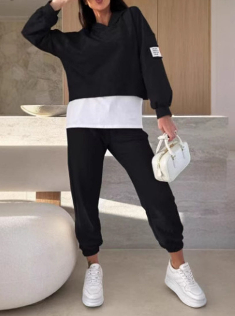Womens Casual Hooded Tracksuit Solid Color Comfortable Fabric Stylish Design Perfect for Sports and Leisure
