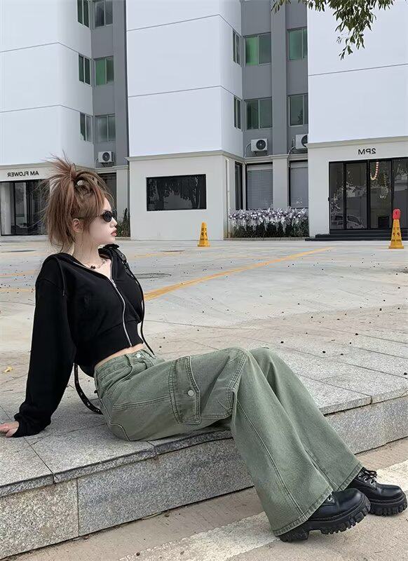 High Waisted Wide Leg Denim Trousers for Women Plus Size Loose Fit Flattering Design Casual Spring and Autumn Wear
