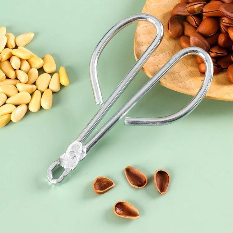 Classic Pine Nut Clip, Practical and Easy to Use Pine Nut Pliers, Nut Clip, Labor-Saving and Durable Pine Nut Artifact Opener