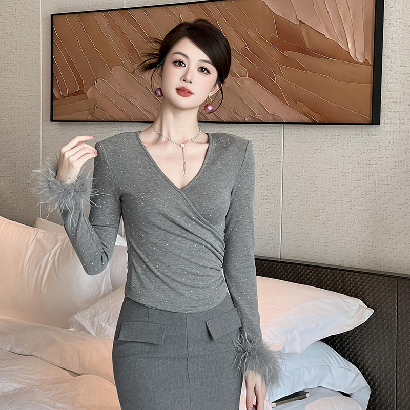 (Mới) Mã B0728 Giá 870K: Áo Lót Nữ Chtdng Cao 14Cm Dáng Ôm Body Gợi Cảm Sexy Hàng Mùa Xuân Thu Đông Cổ Chữ V Thời Trang Nữ Chất Liệu G03 14 Sản Phẩm Mới, (Miễn Phí Vận Chuyển Toàn Quốc).