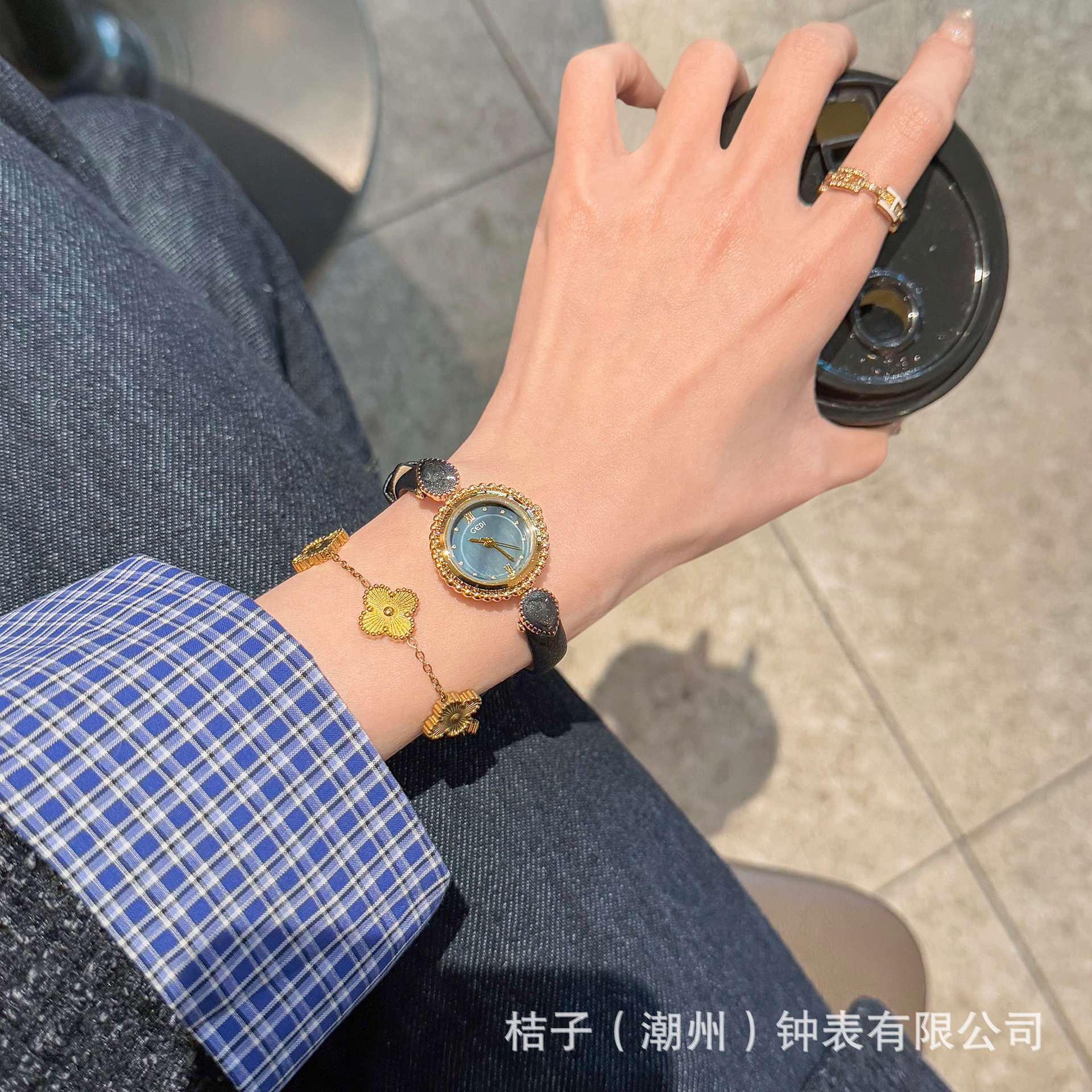 Goldie Gedi Light Luxury Women's Round Watch Explosive Vintage Antique Exquisite Small Quartz Watch 61014