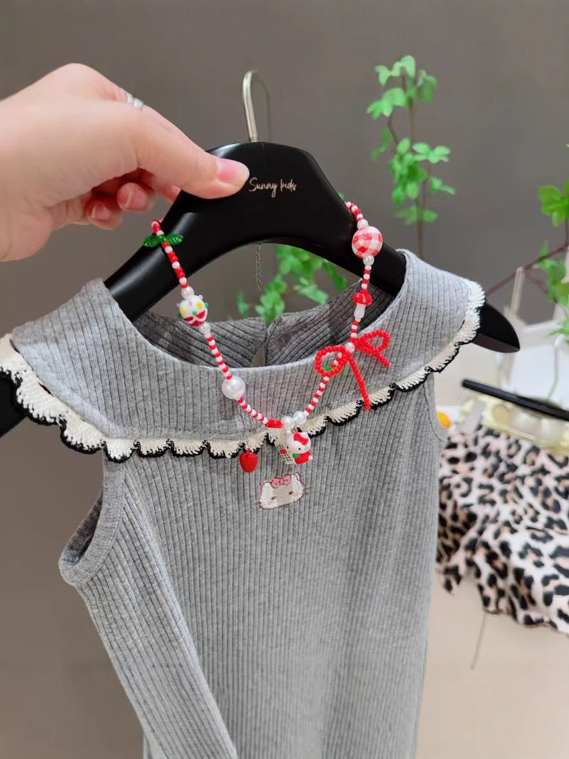 Girls' Summer Sleeveless Set, Leopard Print Shorts & Vest Two-Piece with Lace, Embroidered Cat Cartoon Leopard Print Outfit