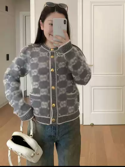 High-Quality Classic g Brand Jacquard Letter Cardigan, High-End Round Neck Cashmere Women's Jacket, Versatile and Elegant Nanyou Top