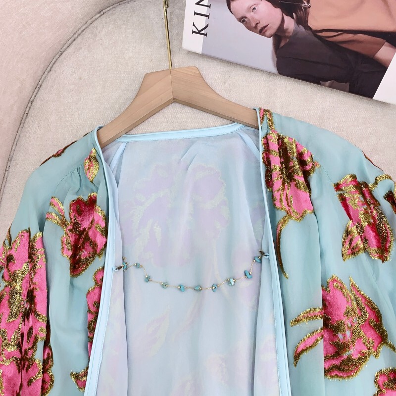 Áo cardigan nữ dệt vải họa tiết in hoa cổ chữ V dáng rộng — Bắc Kinh xanh, mạ vàng, màu son, màu vàng chanh