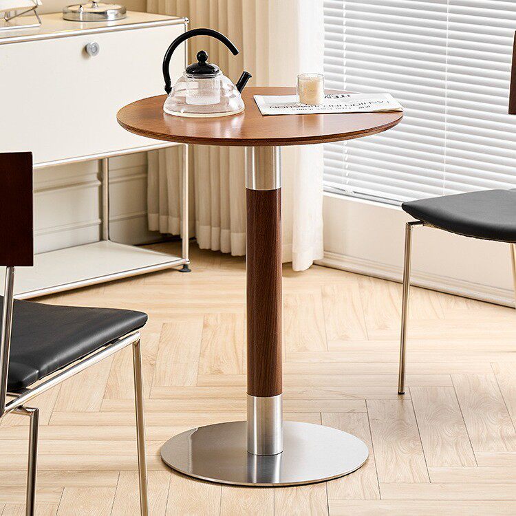 Simple solid wood retro coffee table, balcony small round ta...