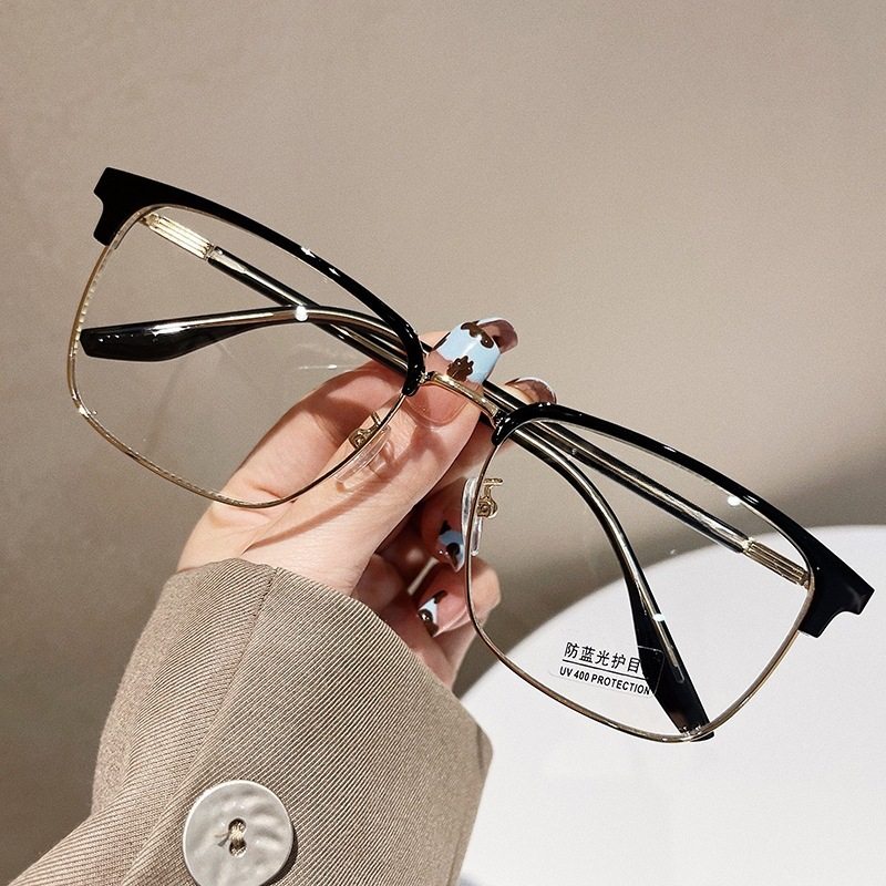 Enlarged and Widened 160 Oversized Frame Myopia Glasses for Boys with Big Faces, Oversized Square Flat Glasses, Plain Black Frame Glasses