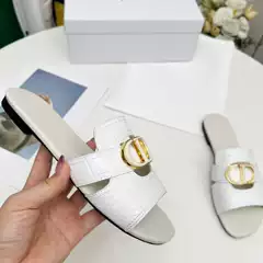Foreign Trade 2025 High-Definition Metal Letter Buckle Slippers for Summer Outer Wear New Thick Heel Flats Open-Toe Sandals for Women