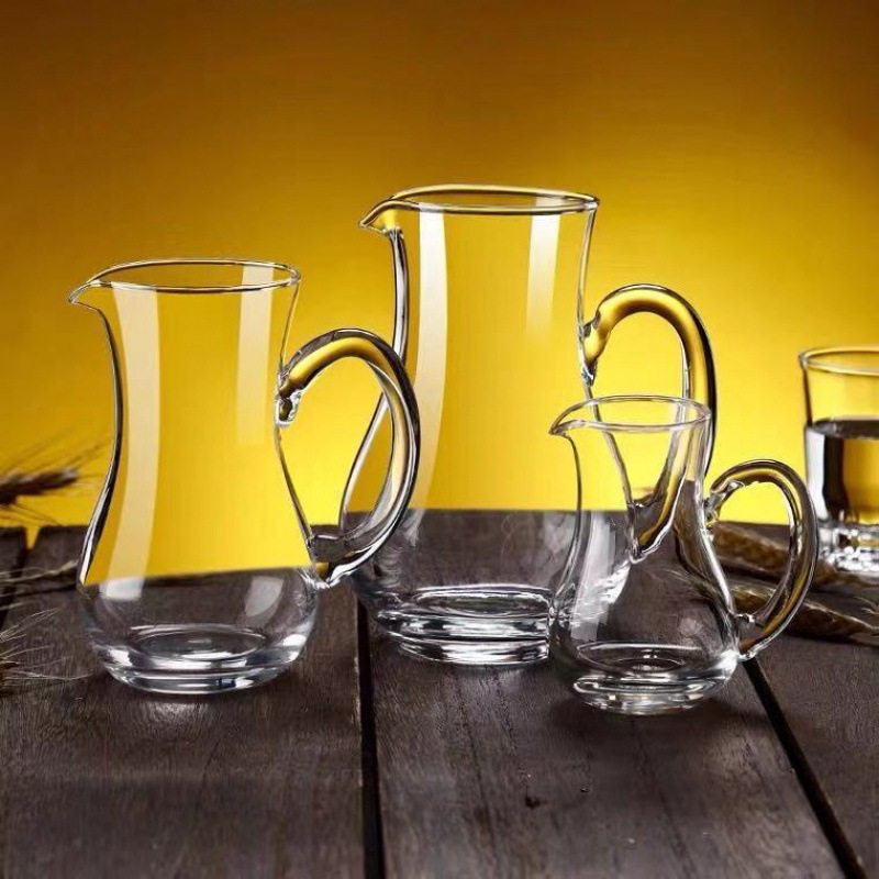 Glass Liquor Dispenser Set for Home Use, Thickened Liquor Pourer with Scale, Small Crystal Wine Glass Set