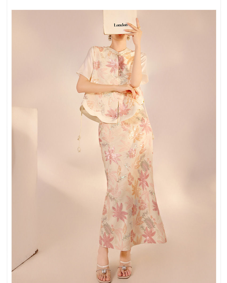 Bộ áo gilê thêu nổi tua rua và chân váy sequin nữ dáng chữ A — Váy sequin (giao hàng trong 7 ngày), Váy sequin (giao hàng trong ngày), Áo vest tua rua (giao hàng trong 7 ngày)