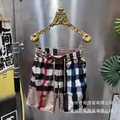 Cross-Border European Goods Summer New Men's and Women's Bu Five-Point Beach Shorts Plaid Print Pattern Ready Stock Off-White Wholesale