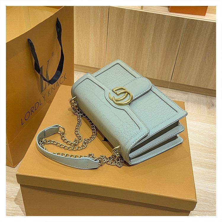 O1CN01ZAscan1k9d73M4EeD !!2216095894641 0 cib