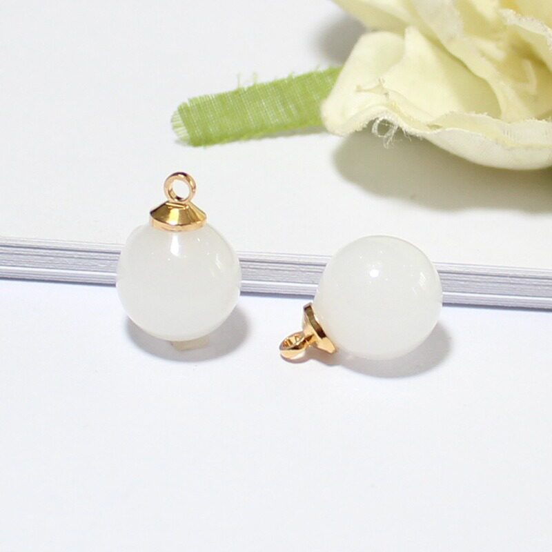 白翡翠エッセンシャルオイルビーズ+ゴールドキャップ