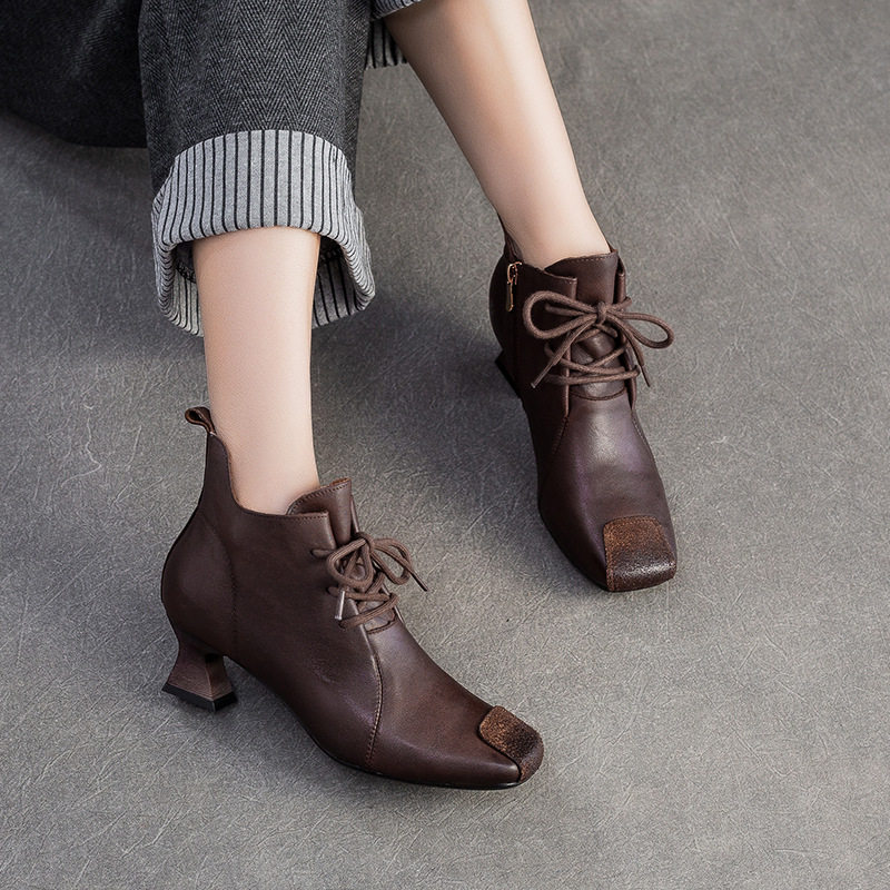 Boot Nữ Da Bò Cổ Lửng Gót Vuông Chiều Cao Đế Khoảng 5cm Màu Đen, Nâu