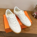 White cowhide head